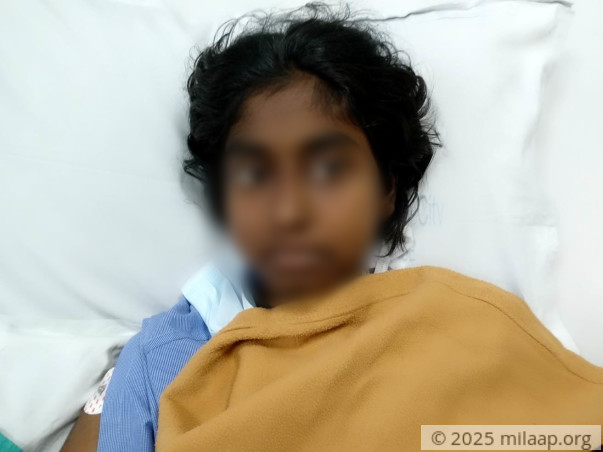 Severe Internal Bleeding Around Her Kidneys Has This Girl In The ICU