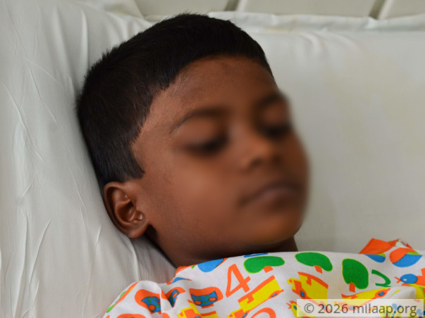 Alcoholic Husband Left Her, Now She Fights Alone To Save Her Daughter