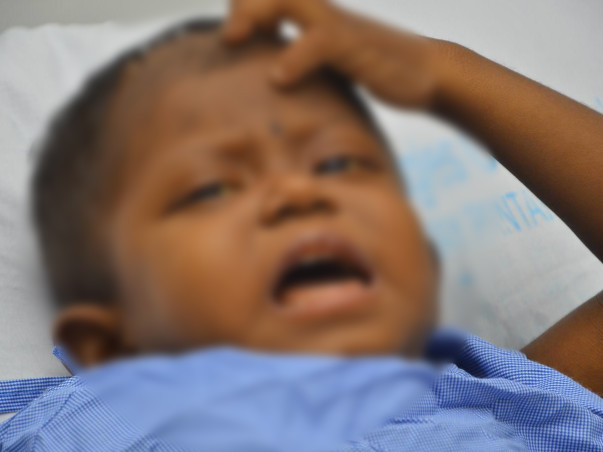 Help 4-Year-Old Who Scratches Skin and Pulls Hair Out In Pain
