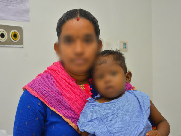 Help 4-Year-Old Who Scratches Skin and Pulls Hair Out In Pain