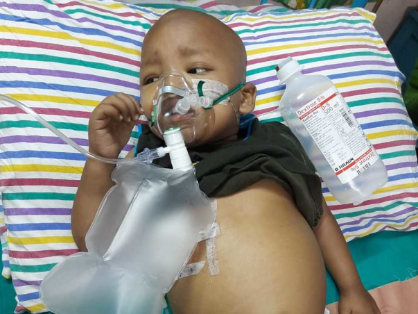 2 yr old kid Abdul needs your help fight cancer. Please save the child