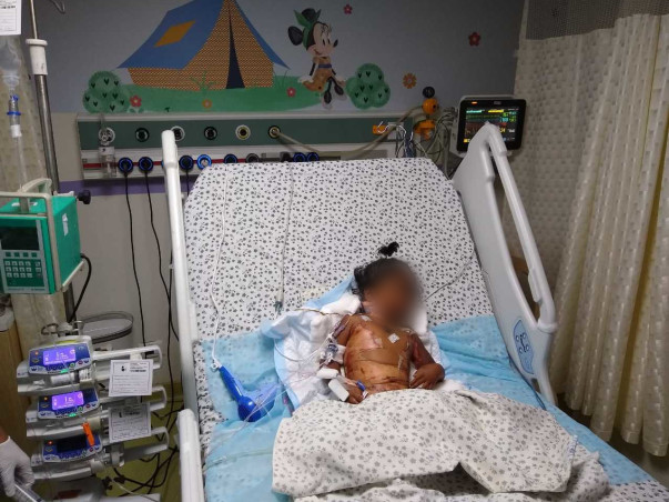 My daughter is in the ICU battling for her life and needs your help