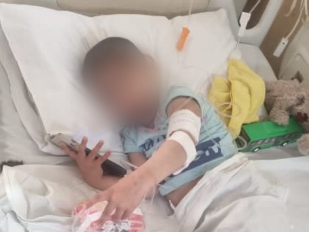 Support Kavya Ahuja Recover From Ewing's Sarcoma