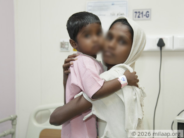 This Single Mother Is Struggling To Save Her Child From Cancer