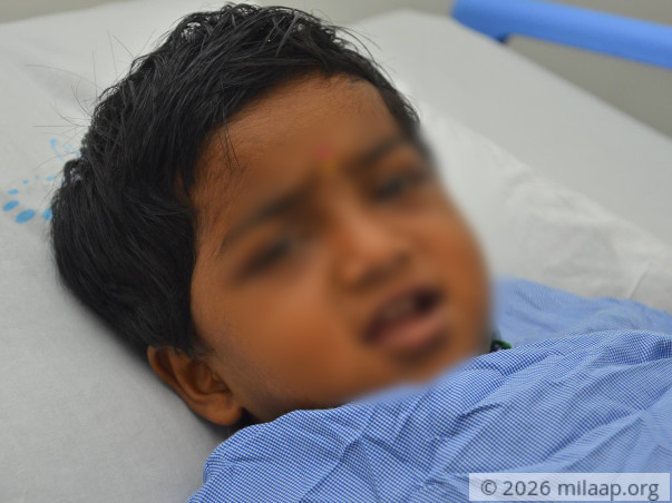 3-year-old Cries Through The Night In Pain Because Of Her Dying Liver