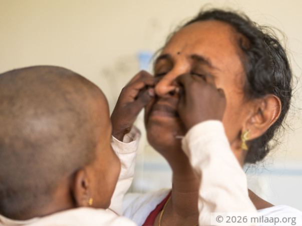 Army Jawan Needs Your Help To Save His 4-year-old Daughter From Cancer