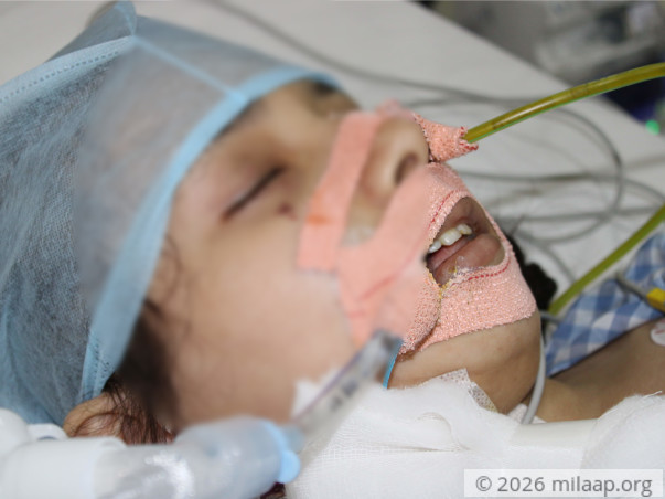 Rida Siddiquia needs your help!