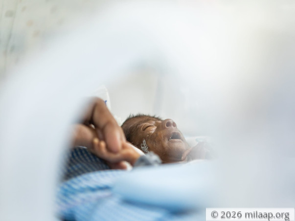 Baby of Laxmi is born premature and needs your help to survive
