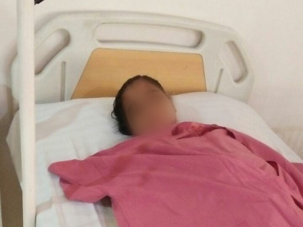 This girl can't even afford a meal and is now suffering from cancer.