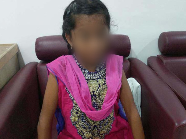 Single Mother Struggles To Save Her Daughter With Her Daily Wages