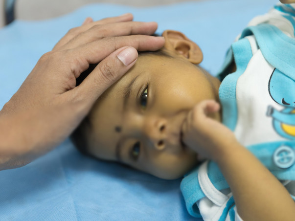 This Single Mother Is Running Out of Time To Save Her Baby Girl's Life