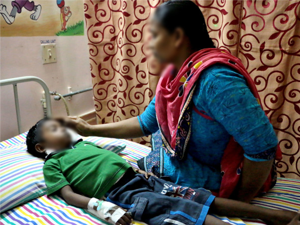 Akash, Who Is Always In The Hospital, Thinks School Isn't For Him