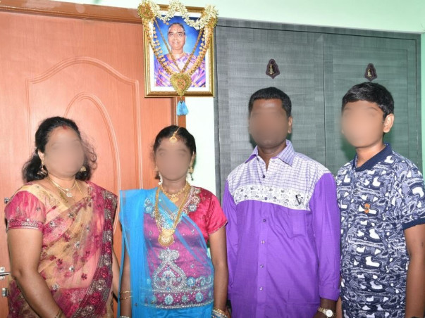 Devadharshini Lies In The Hospital Bed But Doesnt Know She Has Cancer