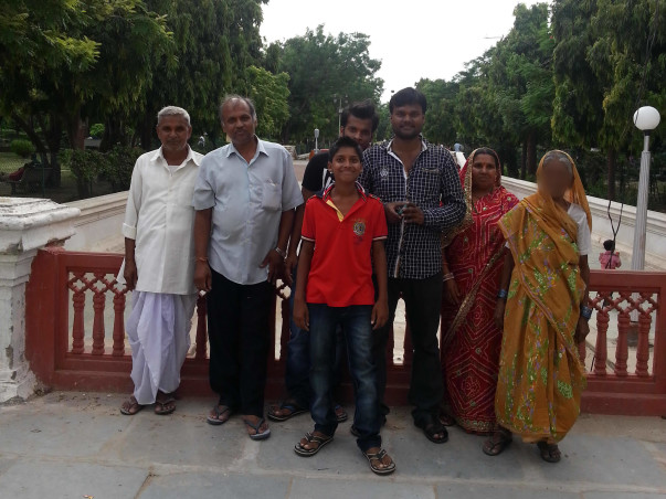 Father Of A Newborn Baby Quits His Job To Save His Brother From Cancer