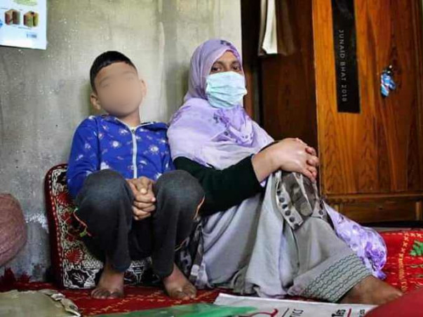 Help 8 years old Mubashir Suffering From Scoliosis.