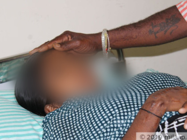 Her Mother Drowned In A Lake, Now This 15-Year-Old Fights Cancer