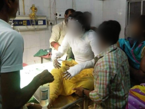 17-Year-Old Is In Critical Condition After Man Threw Acid On Her