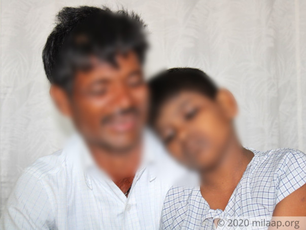 He Can't Even Afford To Buy Fruits, Let Alone His Son's Urgent Surgery