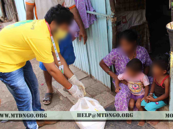 Help Migrant Laborers in Mumbai During COVID-19 Lockdown