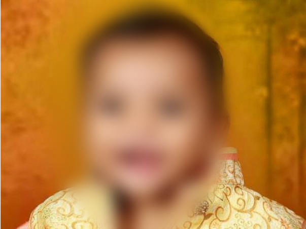 2 yr old kid Abdul needs your help fight cancer. Please save the child