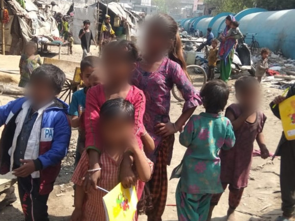 Help Us Educate 200 Children From 4 Slums in Delhi