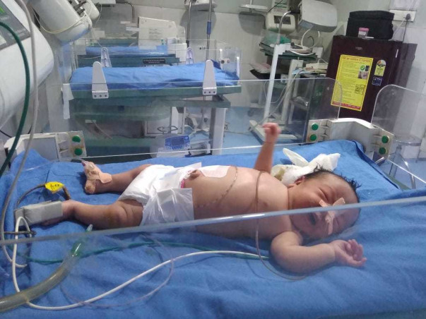 Support Baby Of Beenish