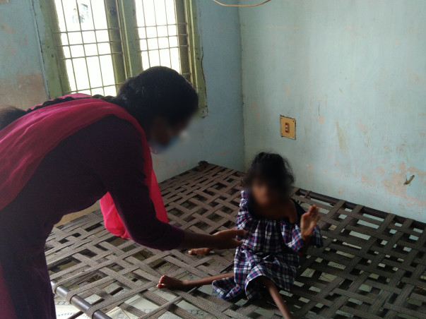 Please Help this Girl Urgently Fits Problem