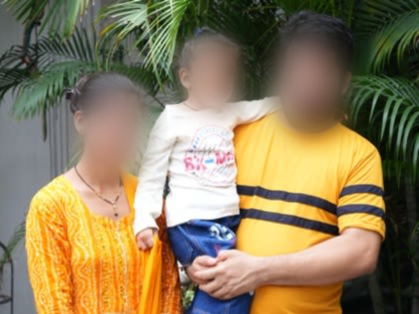 Help Baby Kayara hear the world !